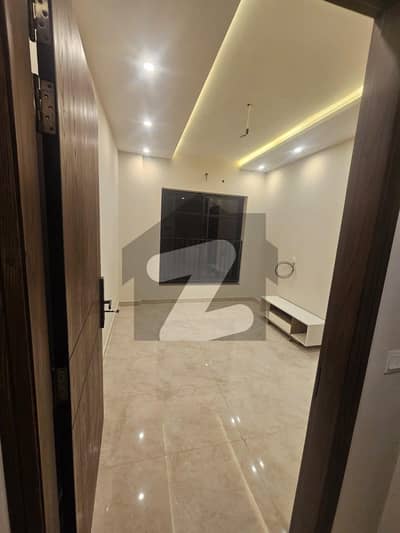 Real Pictures | Real Apartment | Real Pictures | Real Apartment |