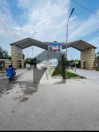 واپڈا ٹاؤن پشاور میں 5 مرلہ رہائشی پلاٹ 37.0 لاکھ میں برائے فروخت۔ واپڈا ٹاؤن پشاور میں 5 مرلہ رہائشی پلاٹ 37.0 لاکھ میں برائے فروخت۔