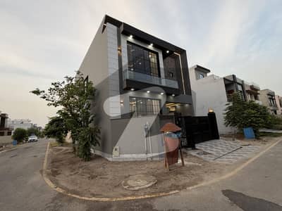 5 Marla Corner House For Sale