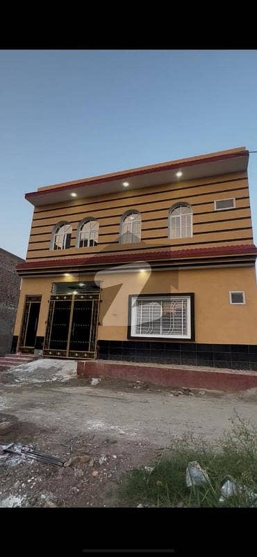Highly-Desirable Prime Location House Available In Wapda Town Sector G For sale