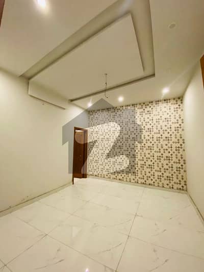Beautiful Used House Neat Clean
