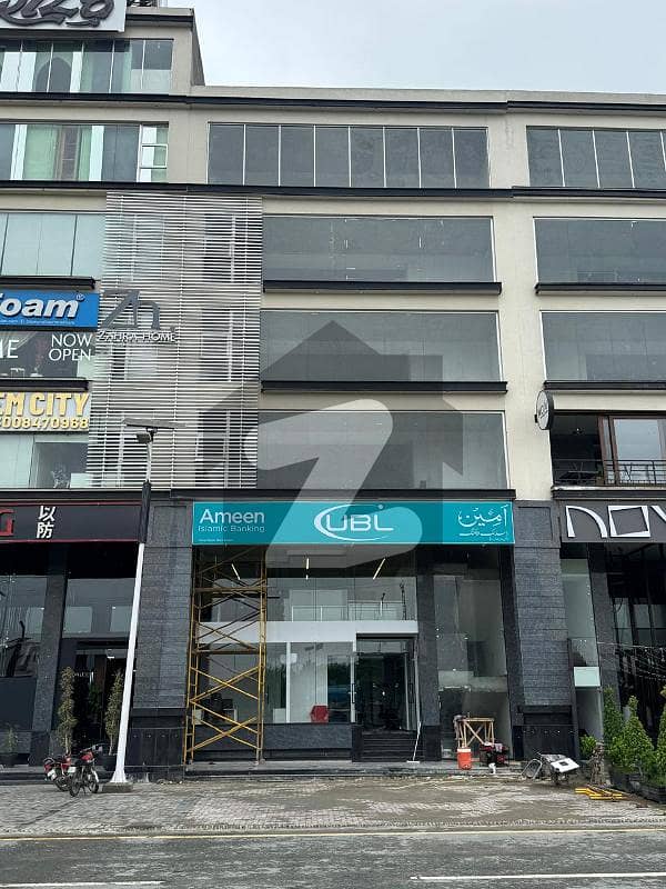 HOTTEST And DEMANDING Location Commercial Building HOTTEST And DEMANDING Location Commercial Building
