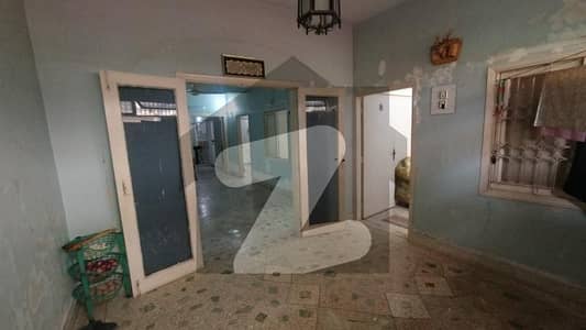 فیڈرل بی ایریا کراچی میں 6 کمروں کا 5 مرلہ مکان 3.2 کروڑ میں برائے فروخت۔ فیڈرل بی ایریا کراچی میں 6 کمروں کا 5 مرلہ مکان 3.2 کروڑ میں برائے فروخت۔
