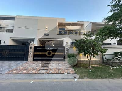 A Prime Location House Of 5 Marla In Multan