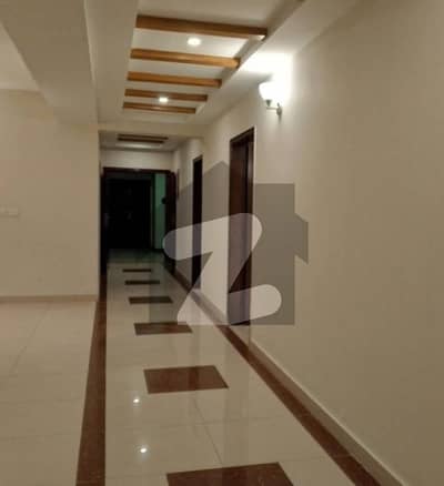 Brand New 3 Beds 11 Marla Ideal Location Apartment For Rent In Sector B Askari 11 Lahore.