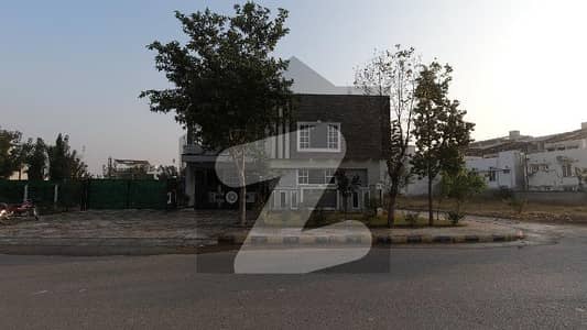 I Block 10 Marla Corner + 2 Marla extra land paid Main Boulevard Spacious House Available For Sale