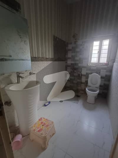 1 Bed Lavish Independent Flat For Rent