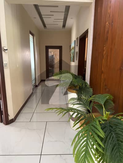 300 Yards Duplex For sale