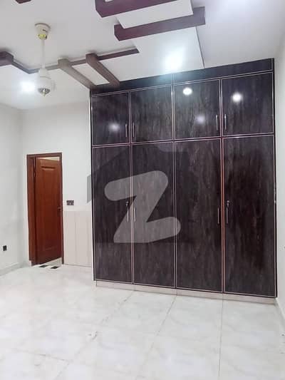 Investors Should sale This Flat Located Ideally In Gulshan-e-Iqbal Town Investors Should sale This Flat Located Ideally In Gulshan-e-Iqbal Town