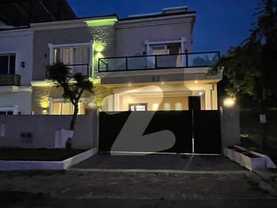 10 Marla House for Sale in Sector M, Bahria Enclave Islamabad Solid Woodwork | 4 Bedrooms 10 Marla House for Sale in Sector M, Bahria Enclave Islamabad Solid Woodwork | 4 Bedrooms