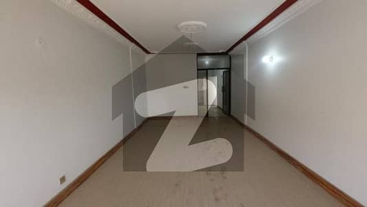 Fair-Priced 1700 Square Feet Flat Available In Gulshan-e-Iqbal - Block 13/A Fair-Priced 1700 Square Feet Flat Available In Gulshan-e-Iqbal - Block 13/A
