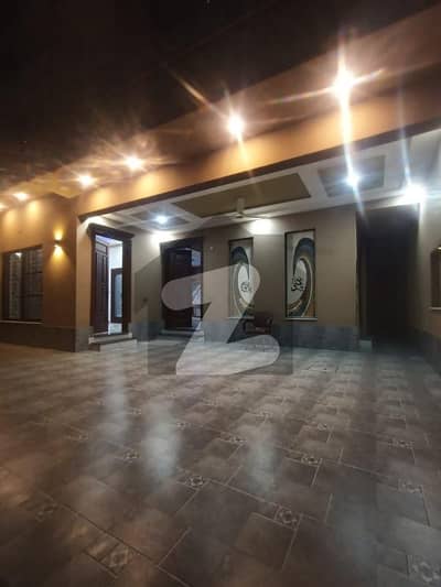 10 MARLA LOWER PORTION AVAILABLE FOR RENT IN NESPAK HOUSING SOCIETY PHASE 3 DEMAND 75K