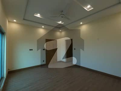 A On Excellent Location 1147 Square Feet Flat Located In Rafay Mall Is Available For sale A On Excellent Location 1147 Square Feet Flat Located In Rafay Mall Is Available For sale
