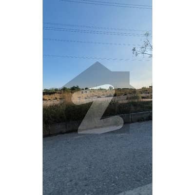 8 Marla Commercial Plot Up For Sale In Expressway Commercial