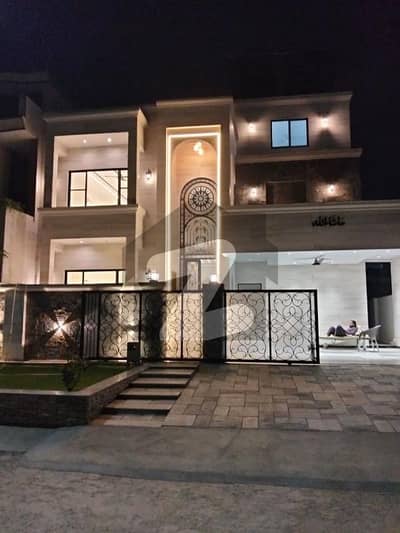 Highly-Coveted 14 Marla House Is Available In G-13 For Sale