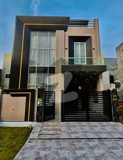 Your Search Ends Right Here With The Beautiful Prime Location House In Citi Housing Society At Affordable Price Of Pkr Rs. 20000000
