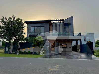 1 KANAL BRAND NEW HOUSE FOR SALE IN DHA PH 8