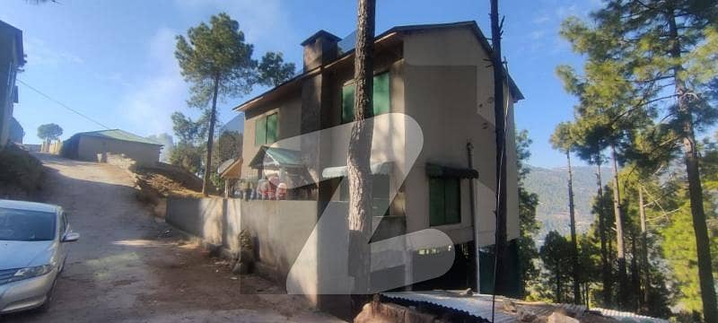 Beautiful Live-Able House For Sale Beautiful Live-Able House For Sale