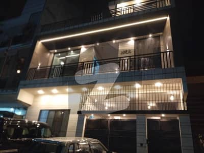 نارتھ ناظم آباد ۔ بلاک ایچ نارتھ ناظم آباد,کراچی میں 6 کمروں کا 10 مرلہ مکان 6.75 کروڑ میں برائے فروخت۔