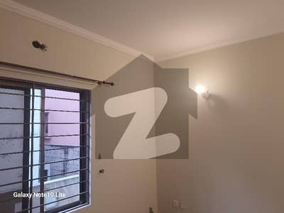 For Rent. Beautiful Upper Portion
