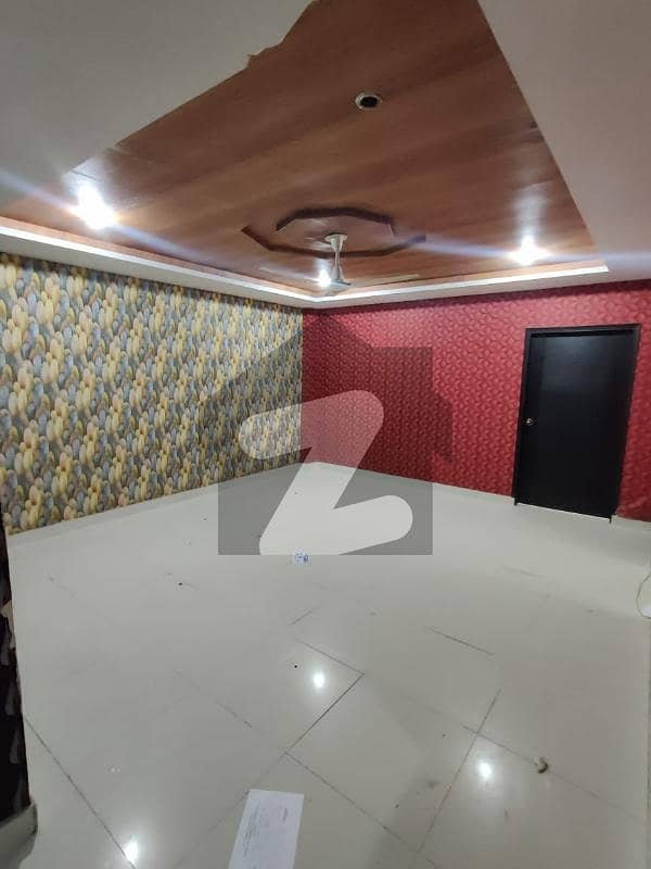 Three Bed Luxury Unfurnished Apartment Available For Rent In Prime Three Bed Luxury Unfurnished Apartment Available For Rent In Prime
