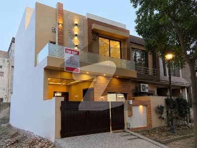 5 Marla Slightly Used M7b House For Sale On Prime Location In Lake City 5 Marla Slightly Used M7b House For Sale On Prime Location In Lake City