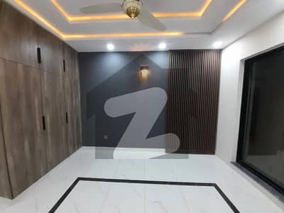 5 Marla 3 bed House Available for rent in dha 9 town Lahore