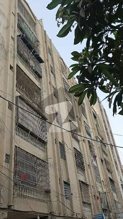 گلشنِ اقبال - بلاک 7 گلشنِ اقبال,گلشنِ اقبال ٹاؤن,کراچی میں 2 کمروں کا 4 مرلہ فلیٹ 1.15 کروڑ میں برائے فروخت۔ گلشنِ اقبال - بلاک 7 گلشنِ اقبال,گلشنِ اقبال ٹاؤن,کراچی میں 2 کمروں کا 4 مرلہ فلیٹ 1.15 کروڑ میں برائے فروخت۔