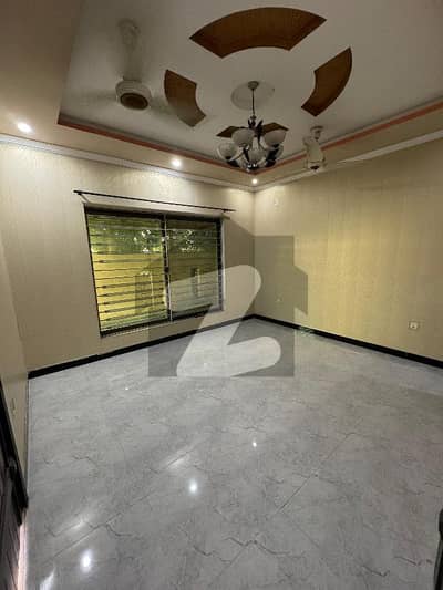 7 Marla House Slightly Used For Rent