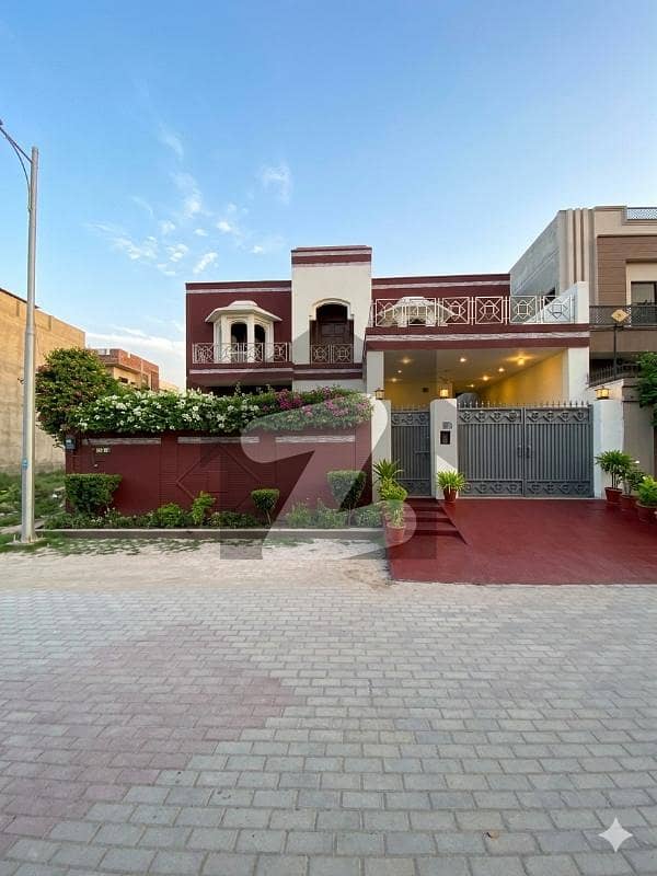 Beautiful Home in Faisal Town canal Road Beautiful Home in Faisal Town canal Road