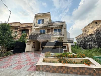 30x60 Beautifull House For Sale In G-13