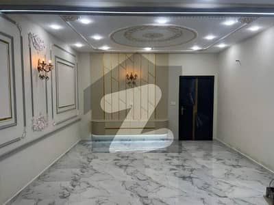 A BEAUTIFUL HOUSE DEPEND ON 5 MARLA DOUBLE STOREY IN BISMILLAH HOUSING SOCIETY