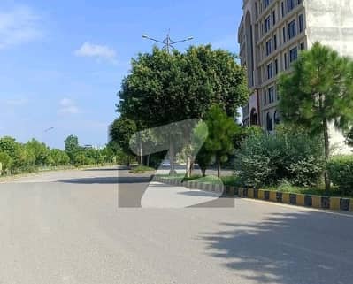 Top City 1 - Block F Residential Plot Sized 10 Marla