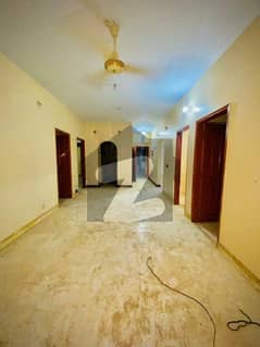 FLAT FOR RENT 2ND FLOOR (LIFT) NEARLY HASAN SQUARE BLOCK 13A GULSHAN E IQBAL CELL