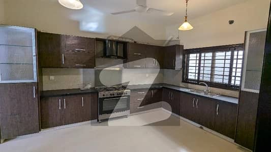 ڈی ایچ اے فیز 6 ڈی ایچ اے ڈیفینس,کراچی میں 3 کمروں کا 1 کنال بالائی پورشن 2.8 لاکھ میں کرایہ پر دستیاب ہے۔ ڈی ایچ اے فیز 6 ڈی ایچ اے ڈیفینس,کراچی میں 3 کمروں کا 1 کنال بالائی پورشن 2.8 لاکھ میں کرایہ پر دستیاب ہے۔