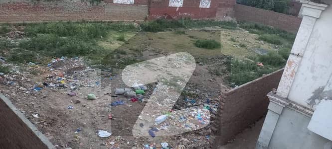 کاموکے۔تتل عالی روڈ كاموكى میں 3 کنال رہائشی پلاٹ 9.0 کروڑ میں برائے فروخت۔