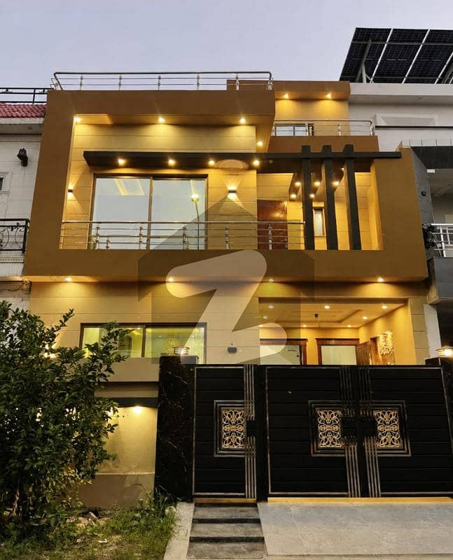 House Avialable For Sale House Avialable For Sale