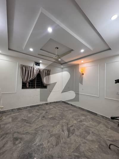 1 Kanal House Upper Portion