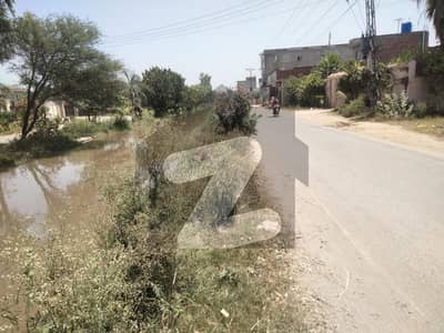 Sale The Ideally Located Commercial Plot For An Incredible Price Of Pkr Rs. 30000000