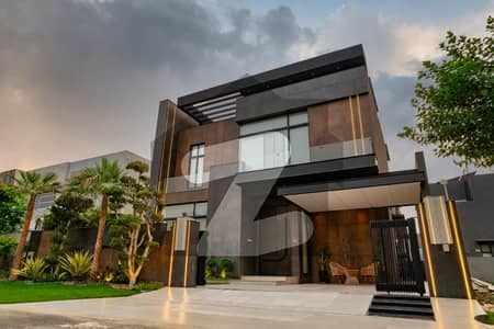 1 Kanal Modern Luxury House Near Tim Hortons