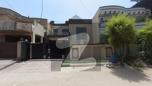 گلریز ہاؤسنگ سوسائٹی فیز 2 گلریز ہاؤسنگ سکیم,راولپنڈی میں 6 کمروں کا 10 مرلہ مکان 4.5 کروڑ میں برائے فروخت۔ گلریز ہاؤسنگ سوسائٹی فیز 2 گلریز ہاؤسنگ سکیم,راولپنڈی میں 6 کمروں کا 10 مرلہ مکان 4.5 کروڑ میں برائے فروخت۔