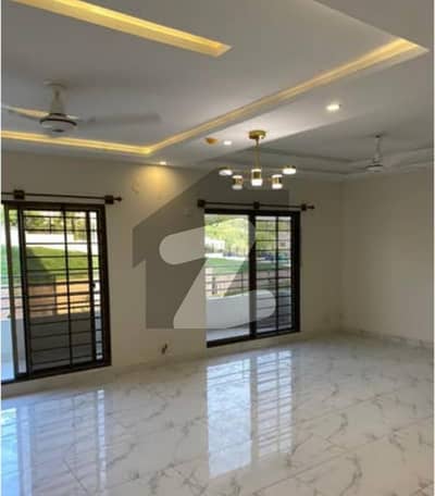 Brand New 4-Bedroom Top Floor Apartment in Askari Heights 5