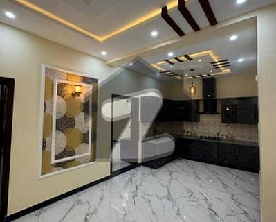 7 Marla Brand New House For Sale 7 Marla Brand New House For Sale