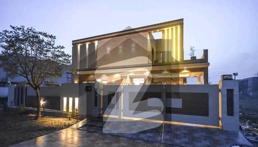 1 Kanal House AC Installed For Rent Is Available For In Phase 7 Block S, DHA Lahore