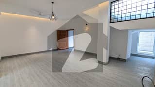 FOR RENT 800 SQ. YARD Designer Double Storey Structure House E_7