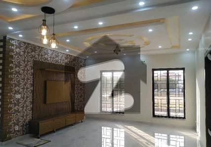 7 Marla House Up For Sale In Bahria Town Phase 8 - Abu Bakar Block 7 Marla House Up For Sale In Bahria Town Phase 8 - Abu Bakar Block