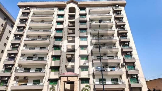BRAND NEW 12 MARLA 4 BEDROOM APARTMENT FOR SALE BRAND NEW 12 MARLA 4 BEDROOM APARTMENT FOR SALE