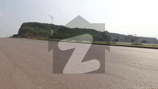 پارک انکلیو 2 پارک انکلیو,اسلام آباد میں 1 کنال رہائشی پلاٹ 4.9 کروڑ میں برائے فروخت۔