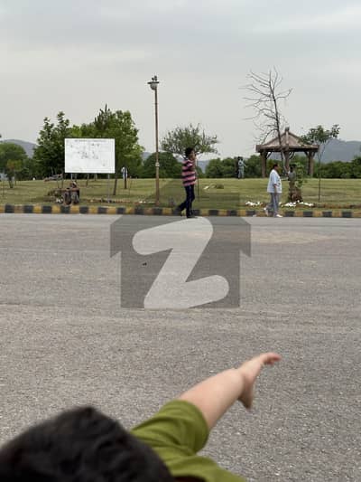 Main Double Road Plot G-13/1 Street 488