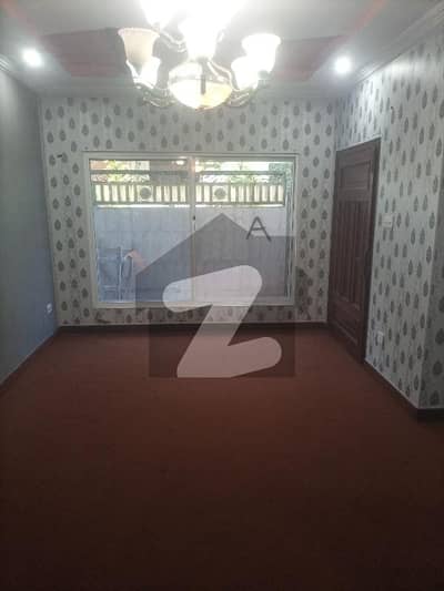 ایف ۔ 10/3 ایف ۔ 10,اسلام آباد میں 4 کمروں کا 4 مرلہ مکان 3.85 کروڑ میں برائے فروخت۔